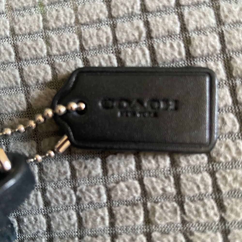 Coach EUC Signature Coated Canvas w/hang tag - Picture 10 of 13